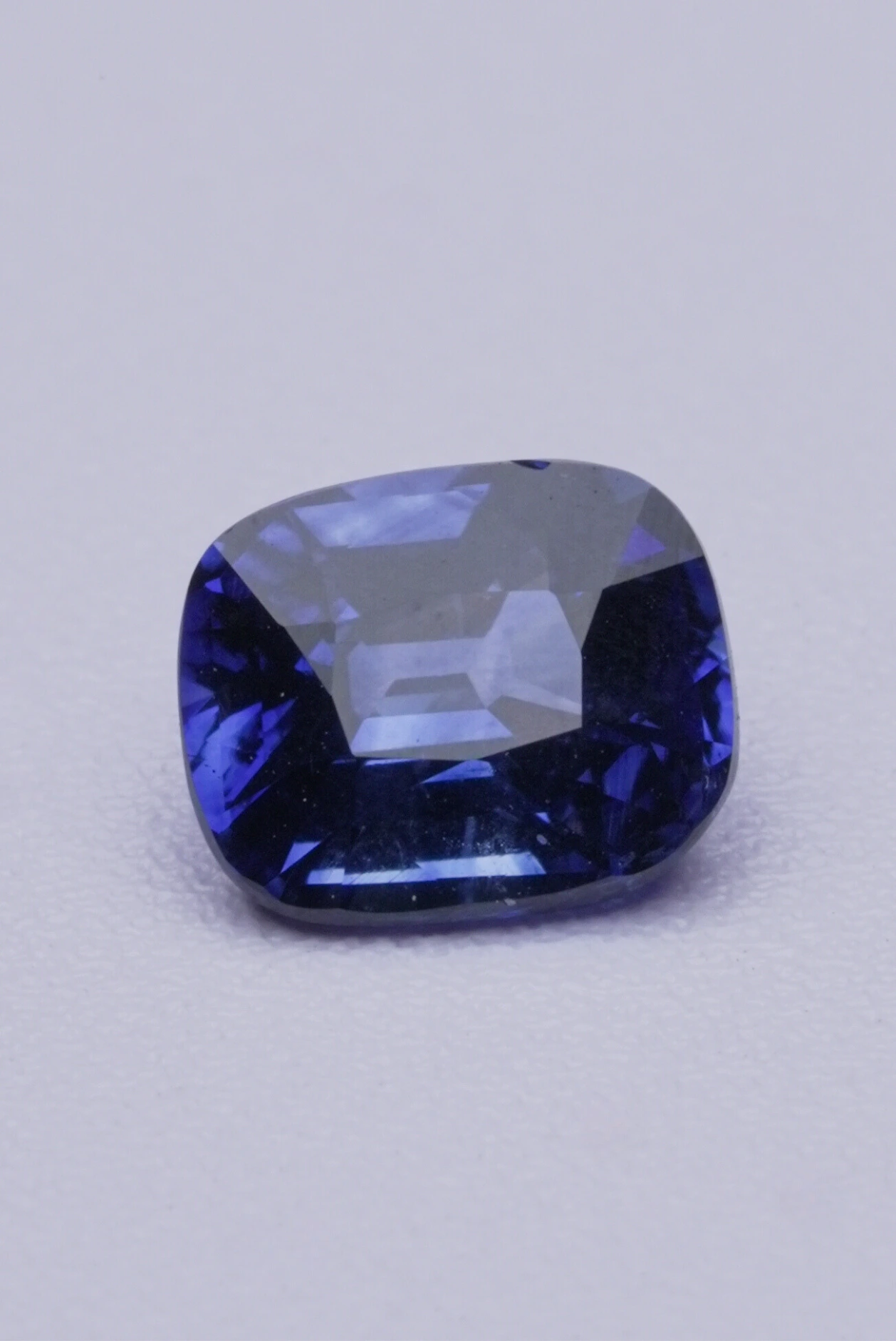 blue-sapphire-1-52ct-cg00021-img-1