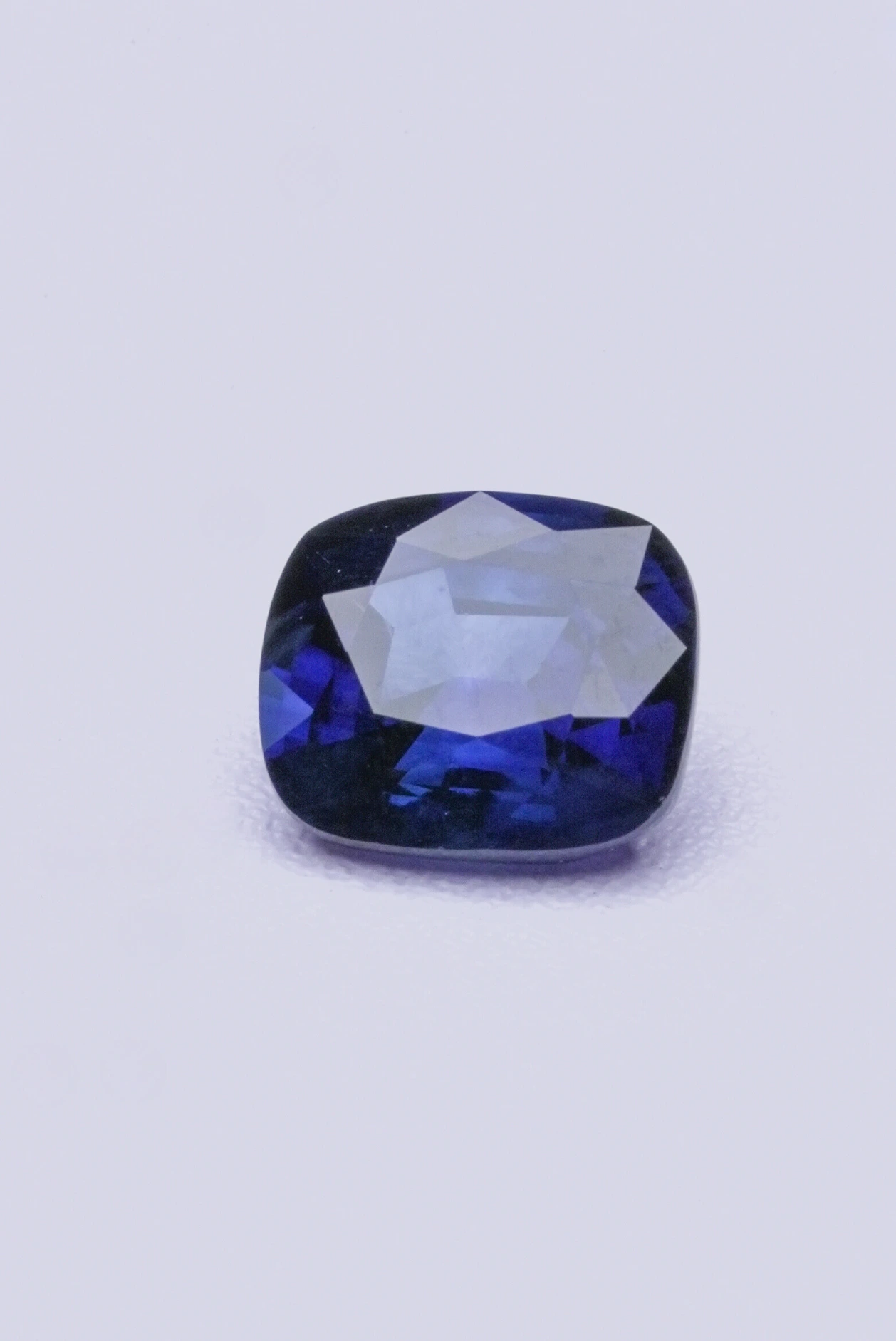 blue-sapphire-1-53ct-cg00027-img-1